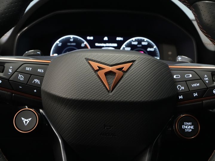 CUPRA Formentor SUV 1.4 e-Hybrid VZ Performance Pelle/ Memory/ Elek.Valve/ Carplay/ Seatverw./ Adapt.Cruise/ Standkachel/ Steeringverw./ 19” LMV