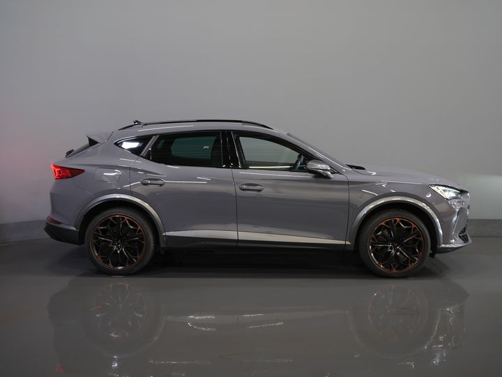 CUPRA Formentor SUV 1.4 e-Hybrid VZ Performance Pelle/ Memory/ Elek.Valve/ Carplay/ Seatverw./ Adapt.Cruise/ Standkachel/ Steeringverw./ 19” LMV