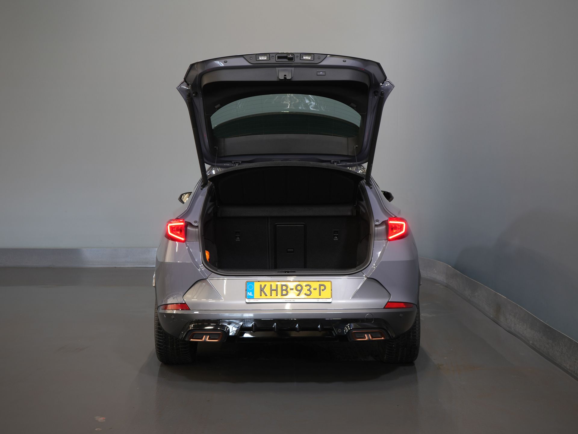 CUPRA Formentor SUV 1.4 e-Hybrid VZ Performance Pelle/ Memory/ Elek.Valve/ Carplay/ Seatverw./ Adapt.Cruise/ Standkachel/ Steeringverw./ 19” LMV