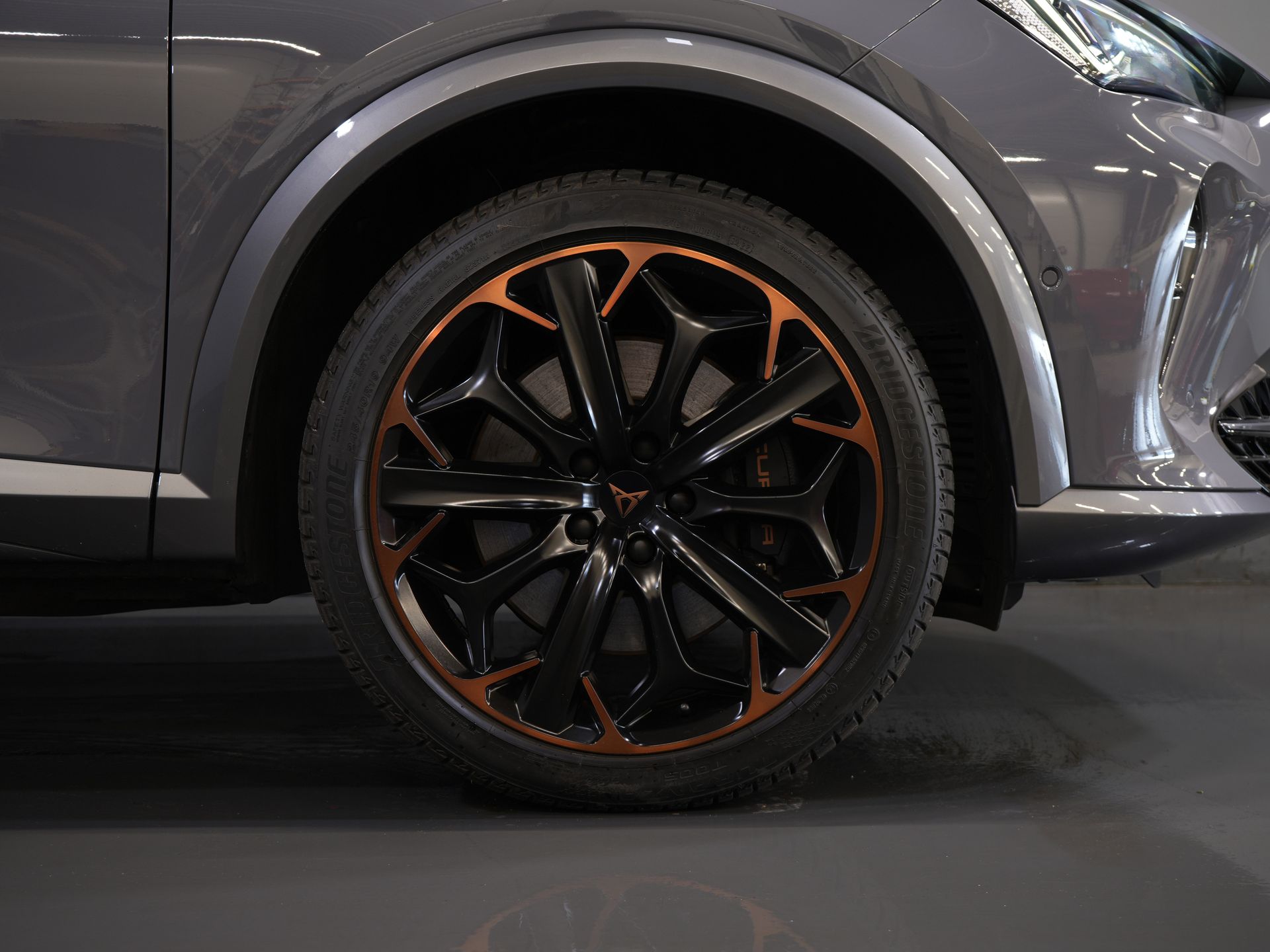 CUPRA Formentor SUV 1.4 e-Hybrid VZ Performance Pelle/ Memory/ Elek.Valve/ Carplay/ Seatverw./ Adapt.Cruise/ Standkachel/ Steeringverw./ 19” LMV