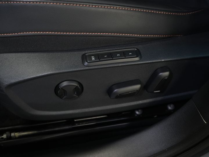 CUPRA Formentor SUV 1.4 e-Hybrid VZ Performance Pelle/ Memory/ Elek.Valve/ Carplay/ Seatverw./ Adapt.Cruise/ Standkachel/ Steeringverw./ 19” LMV