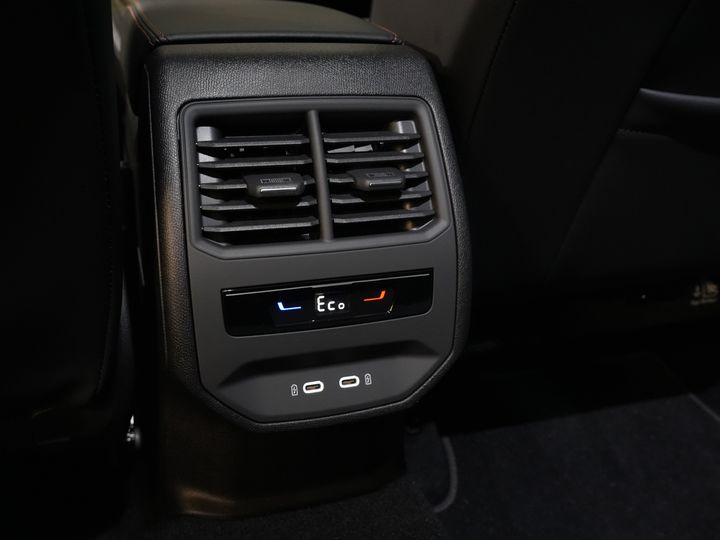 CUPRA Formentor SUV 1.4 e-Hybrid VZ Performance Pelle/ Memory/ Elek.Valve/ Carplay/ Seatverw./ Adapt.Cruise/ Standkachel/ Steeringverw./ 19” LMV