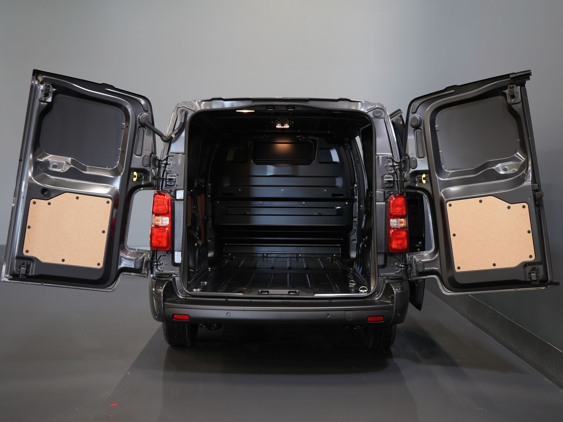 Citroën Jumpy Van 2.0 HDI 180 KM Aut. L3 BPM GRATIS! 2xDrzwi przesuwne/ Wirtualny kokpit/ Carplay/ Kamera/ PDC/ Cruise/ Airco
