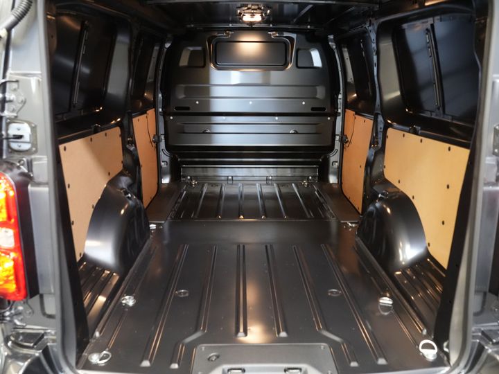 Citroën Jumpy Van 2.0 HDI 180 CP Aut. L3 BPM GRATUIT! 2x Ușă glisantă/ Cockpit virtual/ Carplay/ Cameră/ PDC/ Cruise/ Airco