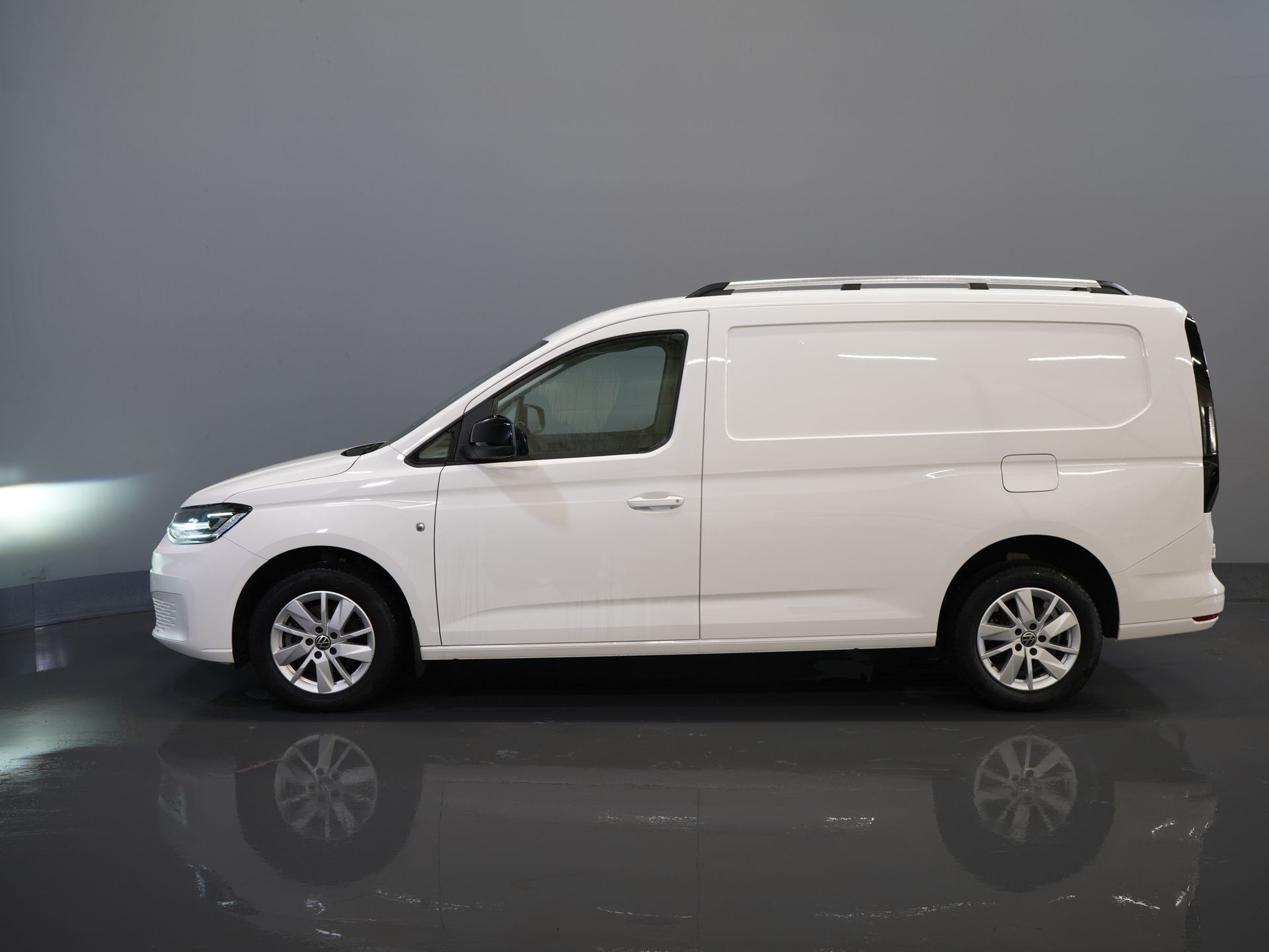 Volkswagen Caddy Cargo Maxi Van 2.0 TDI 125 PS DSG Aut. Virtual Cockpit/ LED/ Carplay/ Kamera/ Sitzheizung/ Standheizung/ LMV/ PDC
