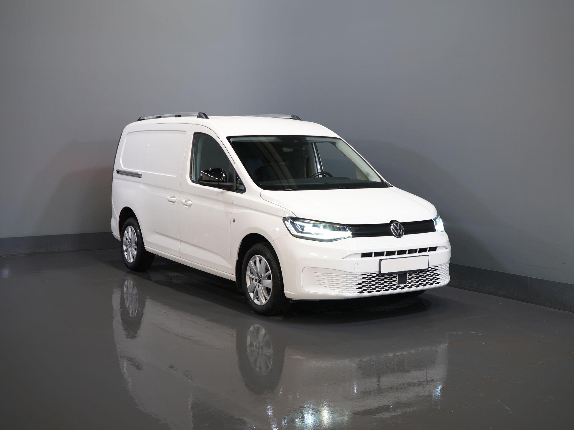 Volkswagen Caddy Cargo Maxi Van 2.0 TDI 125 PS DSG Aut. Virtual Cockpit/ LED/ Carplay/ Kamera/ Sitzheizung/ Standheizung/ LMV/ PDC