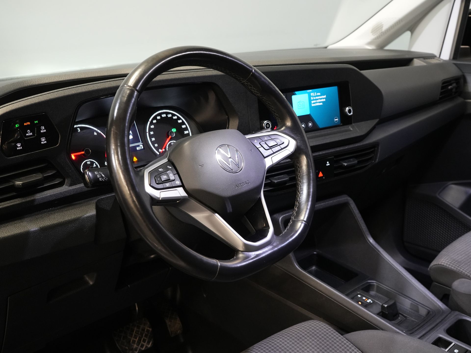 Volkswagen Caddy Cargo Van 2.0 TDI 125 PS DSG Aut. LED/ Standheizung/ Sitzheizung/ Carplay/ Airco/ Cruise/ PDC/ Anhängerkupplung