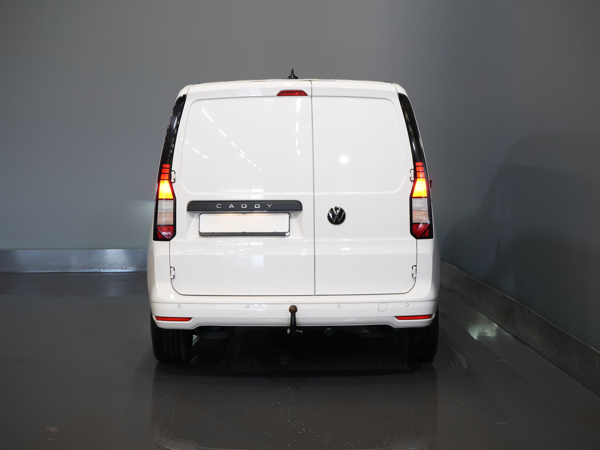 Volkswagen Caddy Cargo Van 2.0 TDI 125 PS DSG Aut. LED/ Standheizung/ Sitzheizung/ Carplay/ Airco/ Cruise/ PDC/ Anhängerkupplung