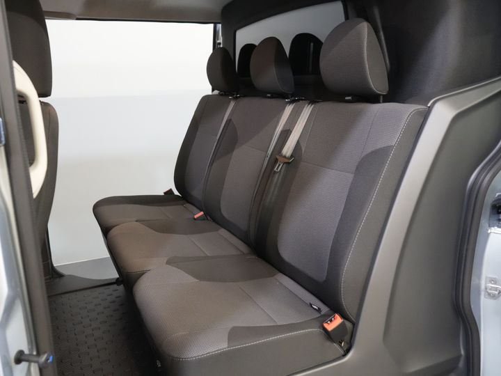 Renault Trafic Bestelbus 2.0 dCi 130 pk L2 BPM VRIJ! DC Dubbel Cabine LED/ 2xSchuifdeur/ Navi/ Carplay/ Camera/ PDC/ Cruise