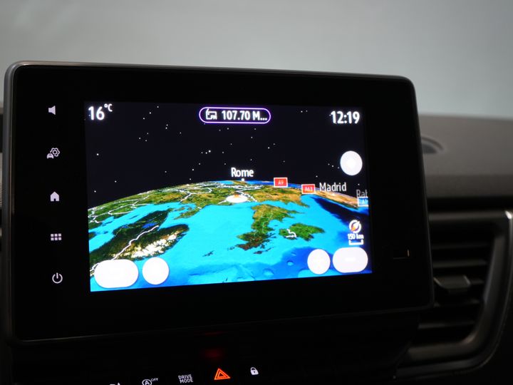 Renault Trafic Van 2.0 dCi 150 hp Aut. L2 DC Double Cabin NL Auto/ 2xSliding Door/ LED/ Carplay/ Climate/ Camera/ PDC/ LMV