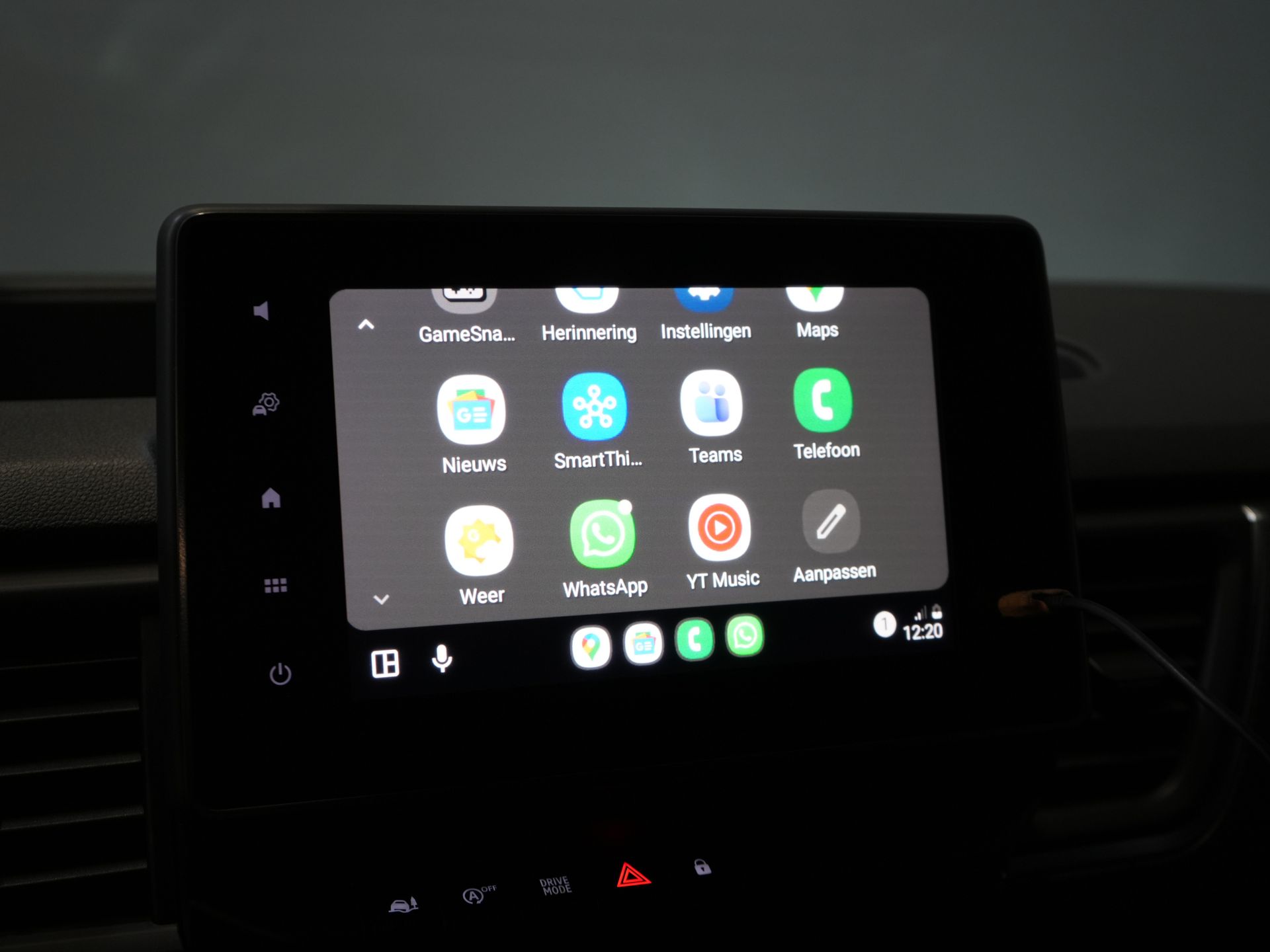 Renault Trafic Van 2.0 dCi 150 hp Aut. L2 DC Double Cabin NL Auto/ 2xSliding Door/ LED/ Carplay/ Climate/ Camera/ PDC/ LMV