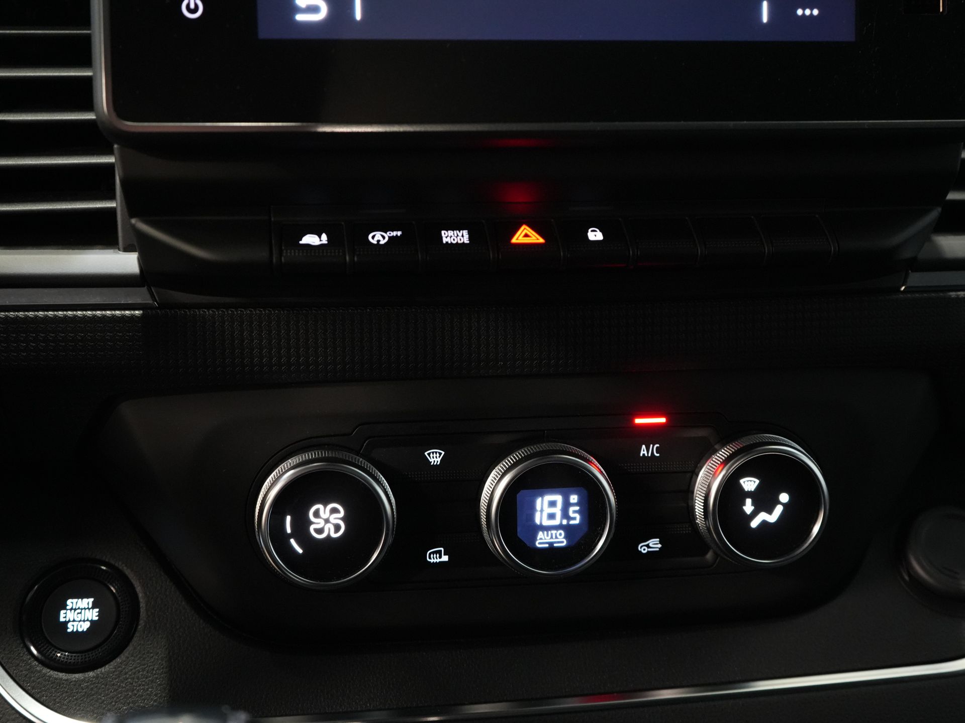 Renault Trafic Van 2.0 dCi 150 hp Aut. L2 DC Double Cabin NL Auto/ 2xSliding Door/ LED/ Carplay/ Climate/ Camera/ PDC/ LMV