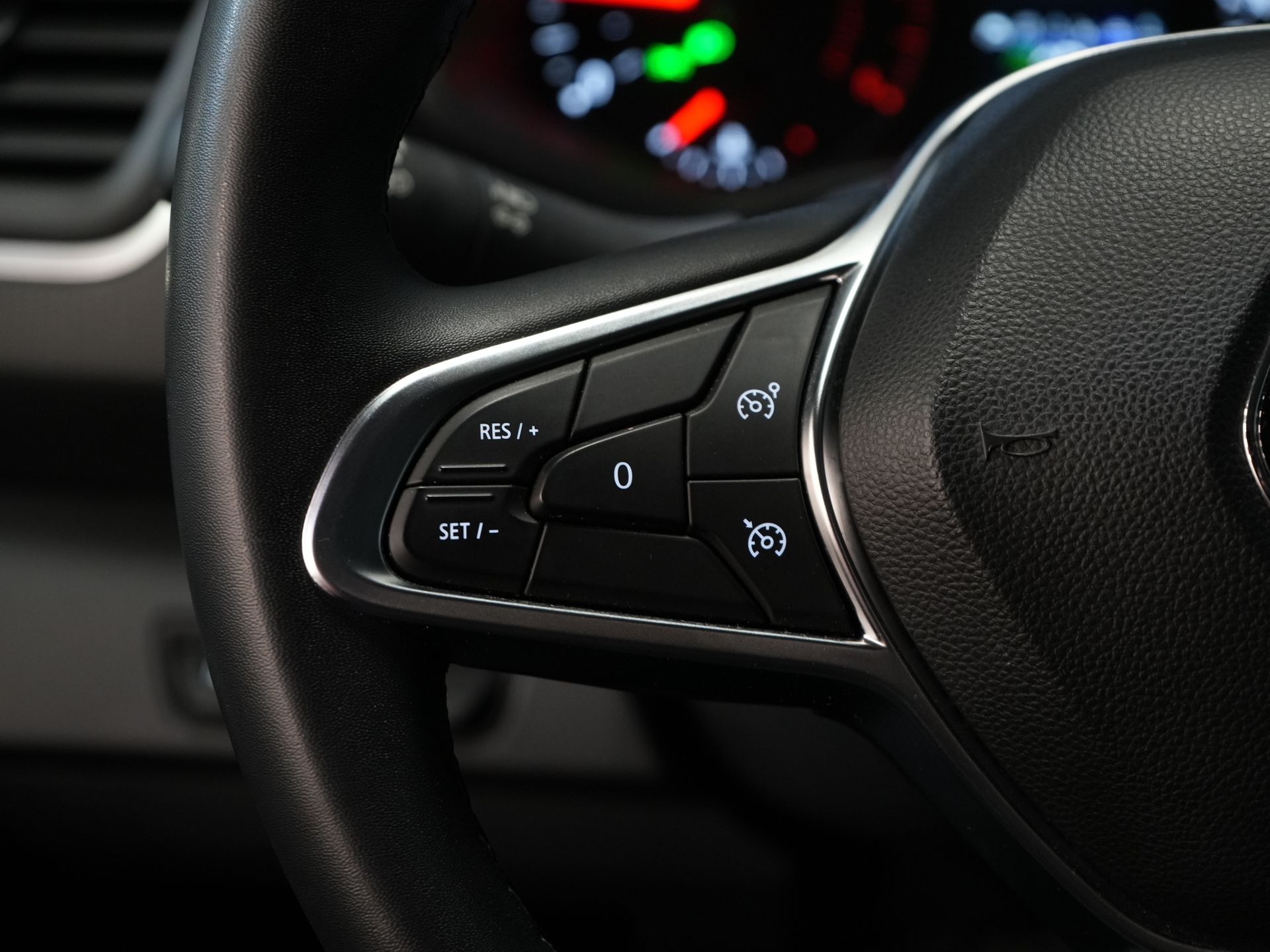 Renault Trafic Van 2.0 dCi 150 hp Aut. L2 DC Double Cabin NL Auto/ 2xSliding Door/ LED/ Carplay/ Climate/ Camera/ PDC/ LMV