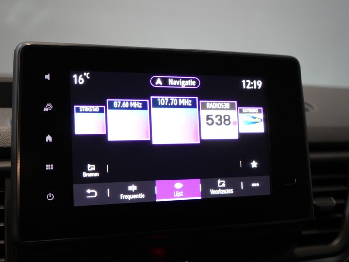 Renault Trafic Van 2.0 dCi 150 hp Aut. L2 DC Double Cabin NL Auto/ 2xSliding Door/ LED/ Carplay/ Climate/ Camera/ PDC/ LMV