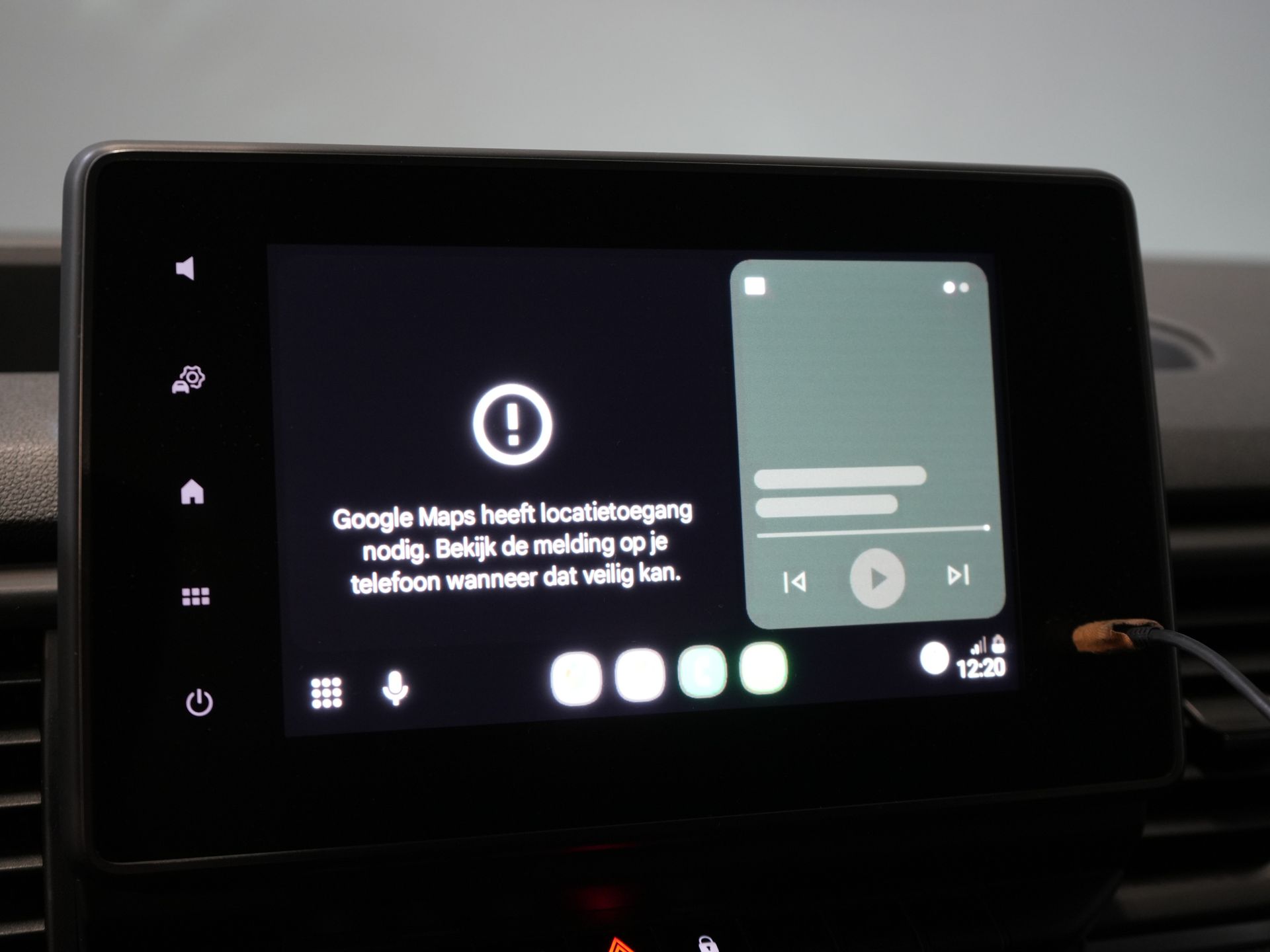 Renault Trafic Van 2.0 dCi 150 hp Aut. L2 DC Double Cabin NL Auto/ 2xSliding Door/ LED/ Carplay/ Climate/ Camera/ PDC/ LMV