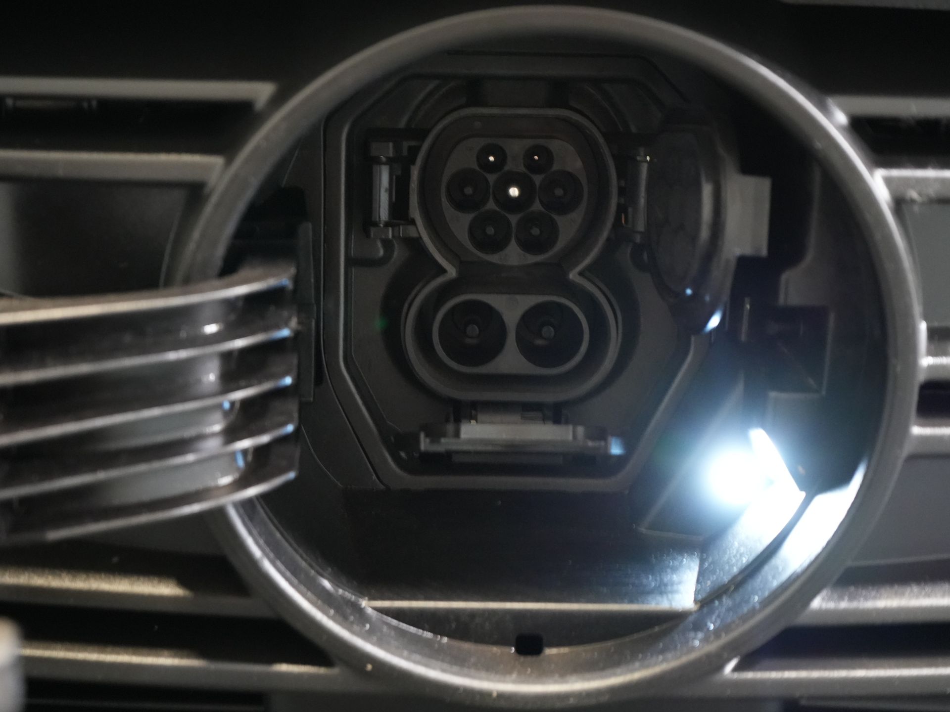 Mercedes-Benz eCitan Van 112 Pro 284 WLTP Schnellladegerät/ LED/ Sitzverw./ Carplay/ Klima/ Navi/ Cruise/ Kamera/ PDC