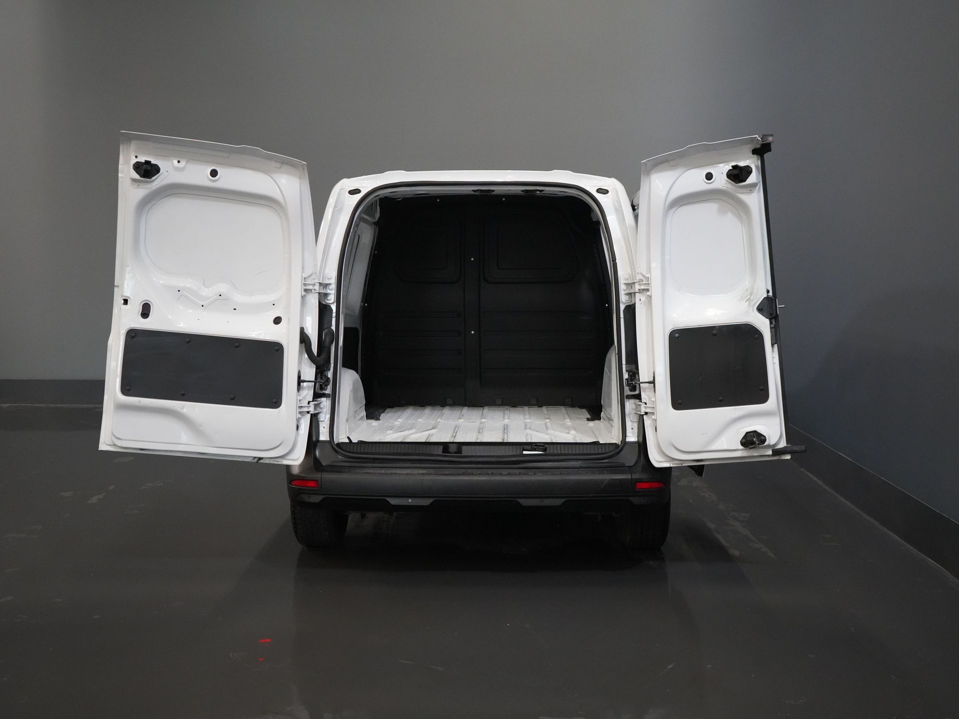 Renault Kangoo Van Express 1.3 TCe BENZINE 130 KM Aut. Ready2Go 3 Pers./ Carplay/ Navi/ Kamera/ PDC/ Cruise/ Airco
