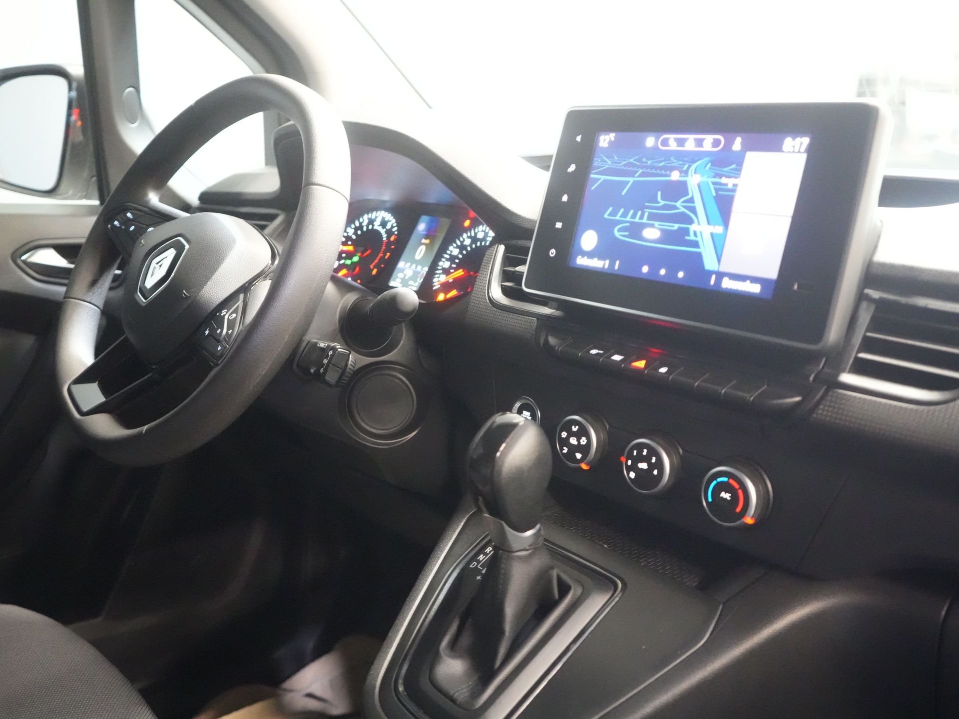 Renault Kangoo Van Express 1.3 TCe BENZINE 130 KM Aut. Ready2Go 3 Pers./ Carplay/ Navi/ Kamera/ PDC/ Cruise/ Airco