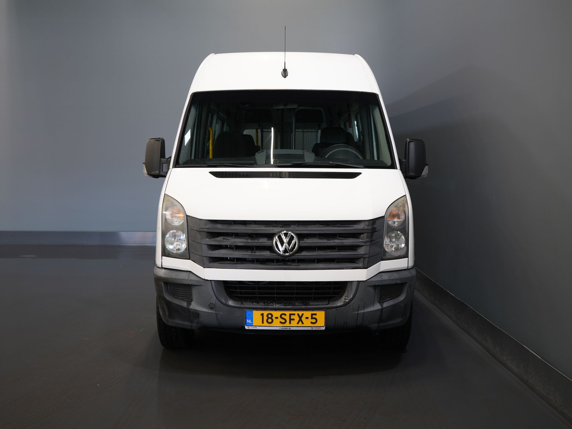 Volkswagen Crafter Personenvervoer 35 2.0 TDI L3H2 EXPORT ONLY! €9.559 incl BTW/BPM Rolstoellift/ 9 Pers/ 9P/ Sidebars/ Rearbar/ Airco