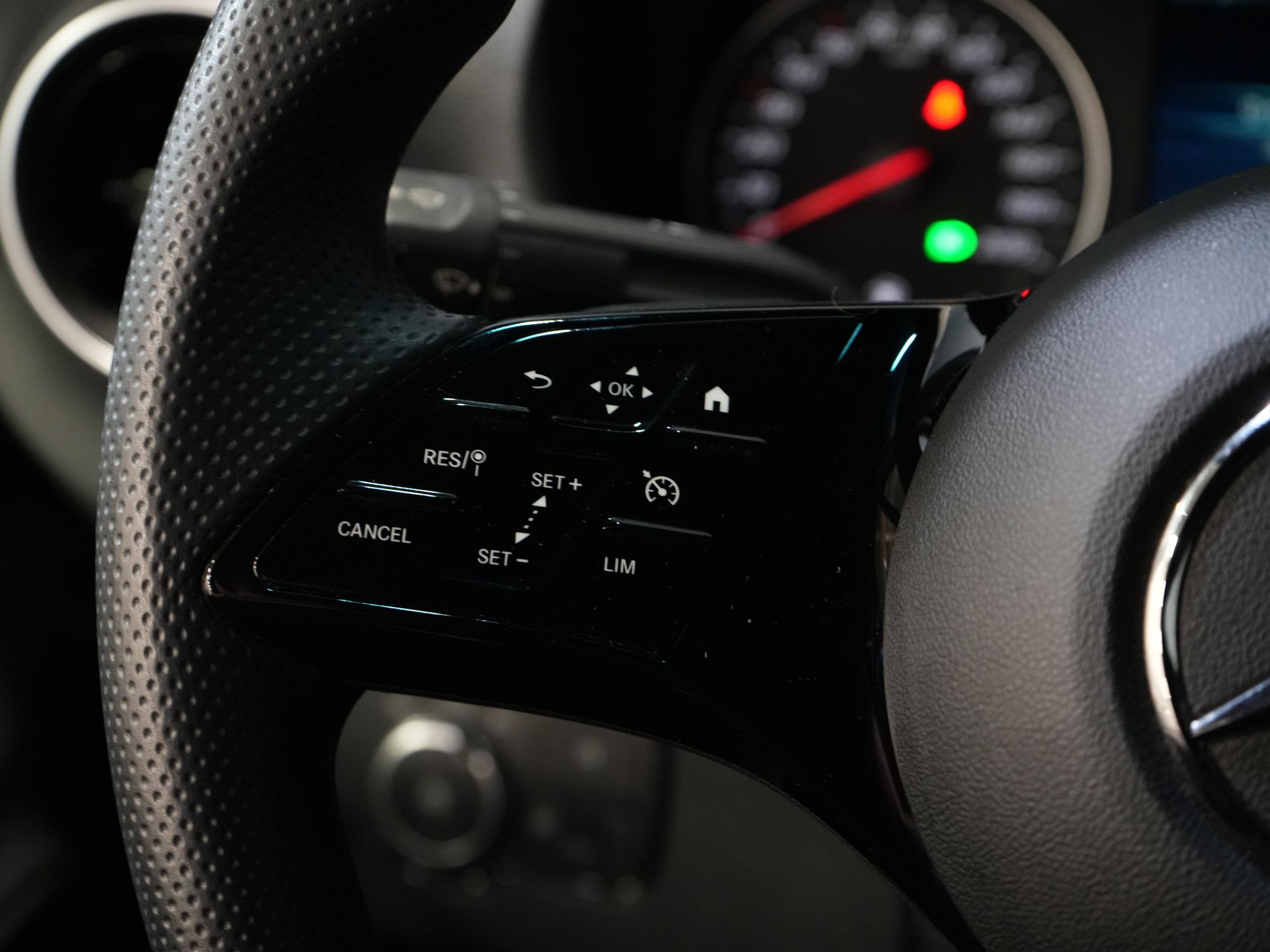 Mercedes-Benz Sprinter Van 317 CDI Aut. L3H2 3.5t Trekverm./ LED/ 270Gr.deuren/ Navi/ Kamera/ PDC/ Cruise/ Airco