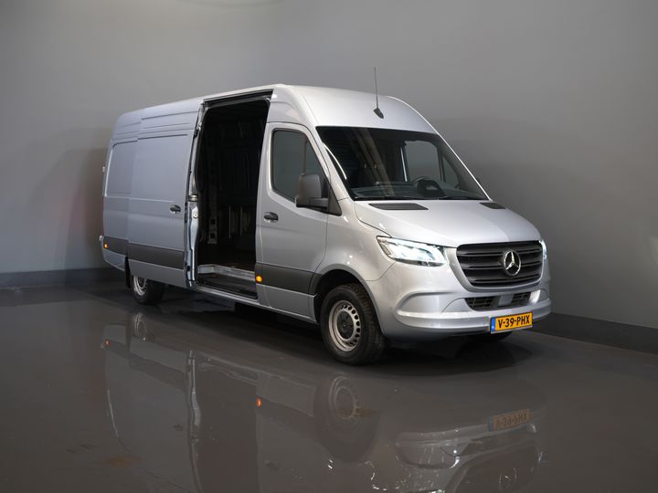Mercedes-Benz Sprinter Van 317 CDI Aut. L3H2 3.5t Trekverm./ LED/ 270Gr.deuren/ Navi/ Kamera/ PDC/ Cruise/ Airco