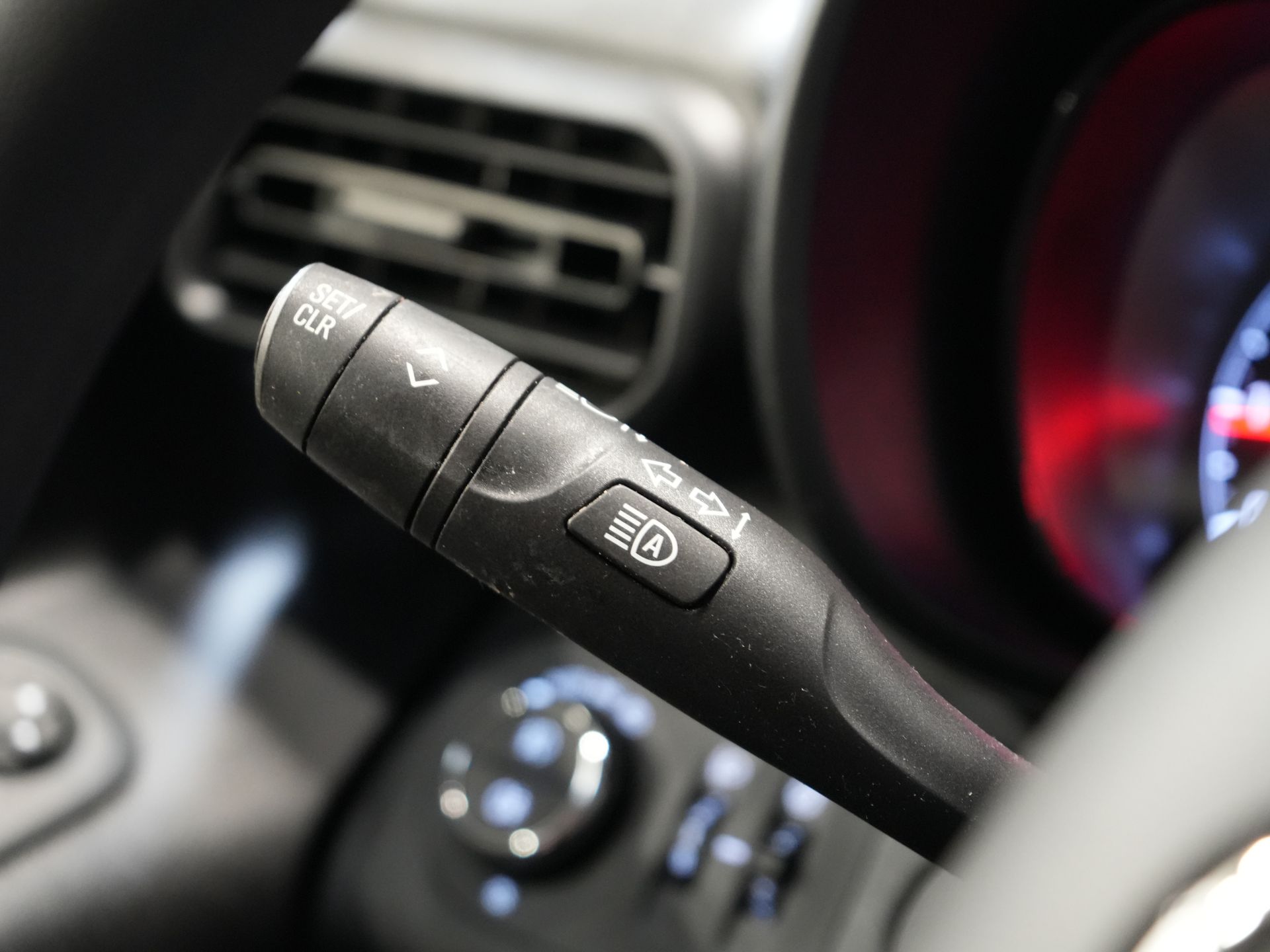 Opel Combo Bestelbus 1.5CDTi 100 pk L2 BPM VRIJ! NL Auto/ Carplay/ Sidebars/ Cruise/ Airco/ Trekhaak