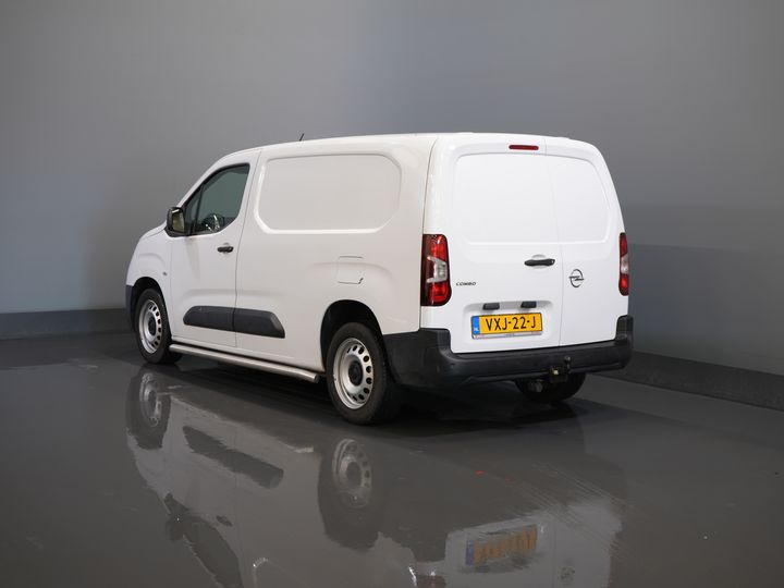 Opel Combo Bestelbus 1.5CDTi 100 pk L2 BPM VRIJ! NL Auto/ Carplay/ Sidebars/ Cruise/ Airco/ Trekhaak