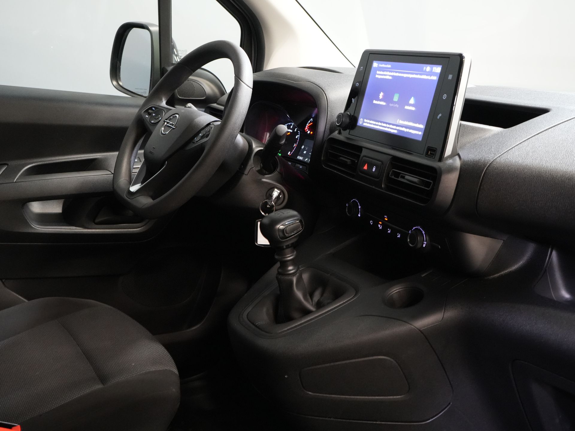Opel Combo Bestelbus 1.5CDTi 100 pk L2 BPM VRIJ! NL Auto/ Carplay/ Sidebars/ Cruise/ Airco/ Trekhaak