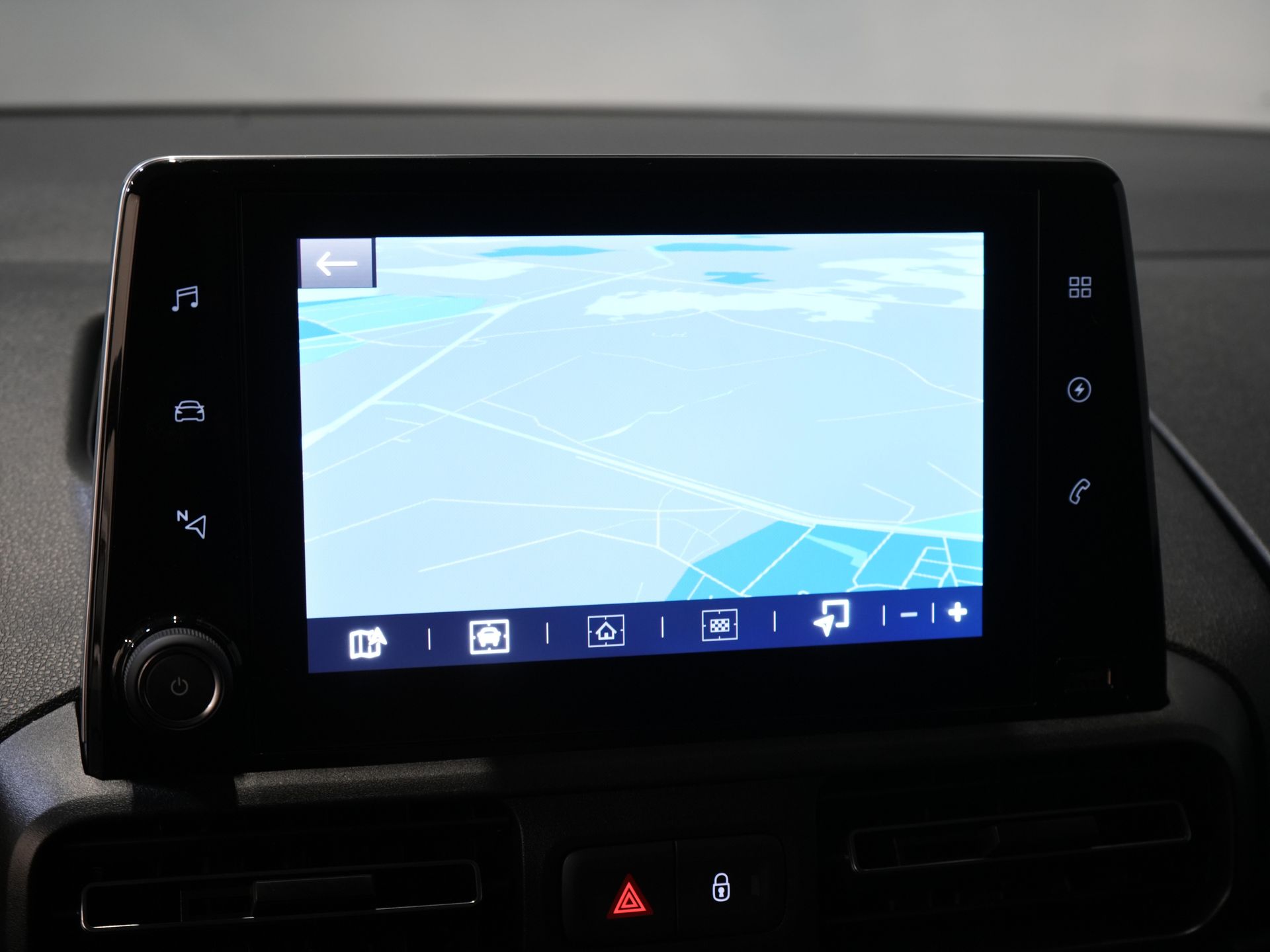 Opel Combo-e Bestelbus L2 50 kWh 275Km WLTP Snellader/ 3 Pers./ Carplay/ Stuurverw./ Cruise/ Climate / PDC V+A/ Dodehoek/ Navi