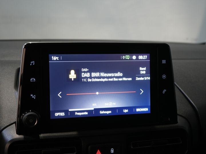 Opel Combo-e Bestelbus L2 50 kWh 275Km WLTP Snellader/ 3 Pers./ Carplay/ Stuurverw./ Cruise/ Climate / PDC V+A/ Dodehoek/ Navi