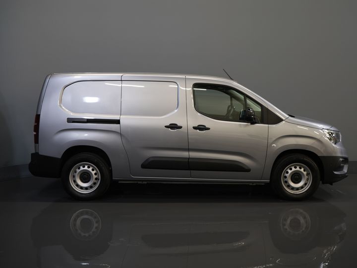 Opel Combo-e Bestelbus L2 50 kWh 275Km WLTP Snellader/ 3 Pers./ Carplay/ Stuurverw./ Cruise/ Climate / PDC V+A/ Dodehoek/ Navi