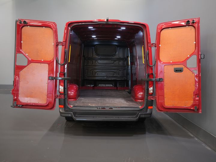 MAN TGE Van 2.0 TDI L3H2 BPM GRATIS! 3 os./ 2.5t Trekverm./ Carplay/ Carpenter/ Cruise/ Navi/ Kamera