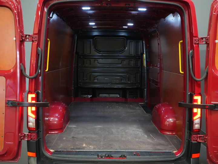MAN TGE Van 2.0 TDI L3H2 BPM GRATIS! 3 os./ 2.5t Trekverm./ Carplay/ Carpenter/ Cruise/ Navi/ Kamera