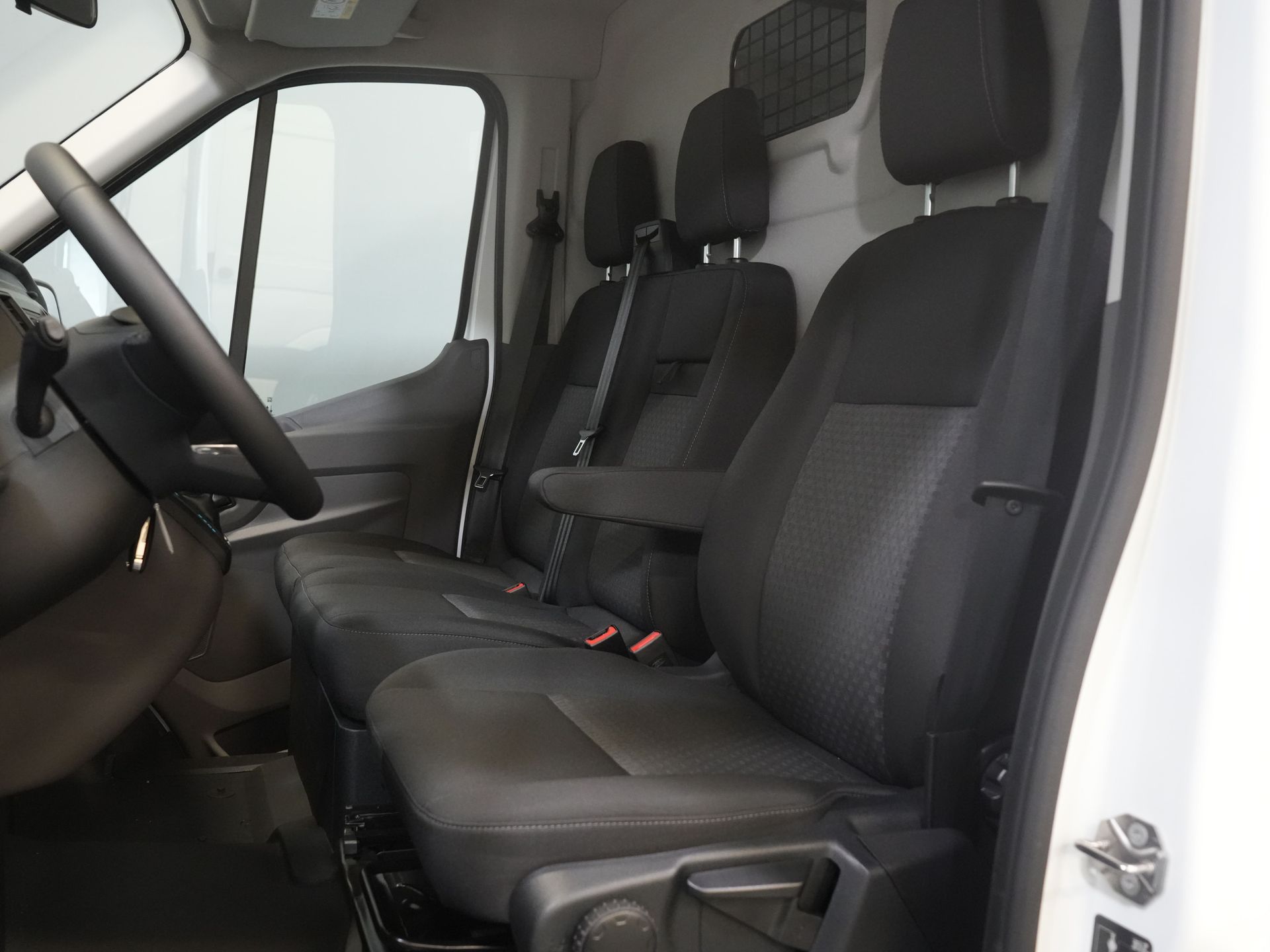 Ford Transit Van 350 2.0 TDCI 130 KM Aut. L3H2 Trend BPM FREE/ Cruise/ PDC V+A/ DAB/ Airco