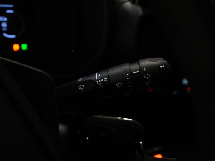 Fiat Doblò Furgoneta (ProAce City) 1.5 130 CV Aut. L2 BPM ¡GRATIS! LED/ Virtual Cockpit/ 3 pers./ Carplay/ Cámara/ Clima/ PDC/ Crucero