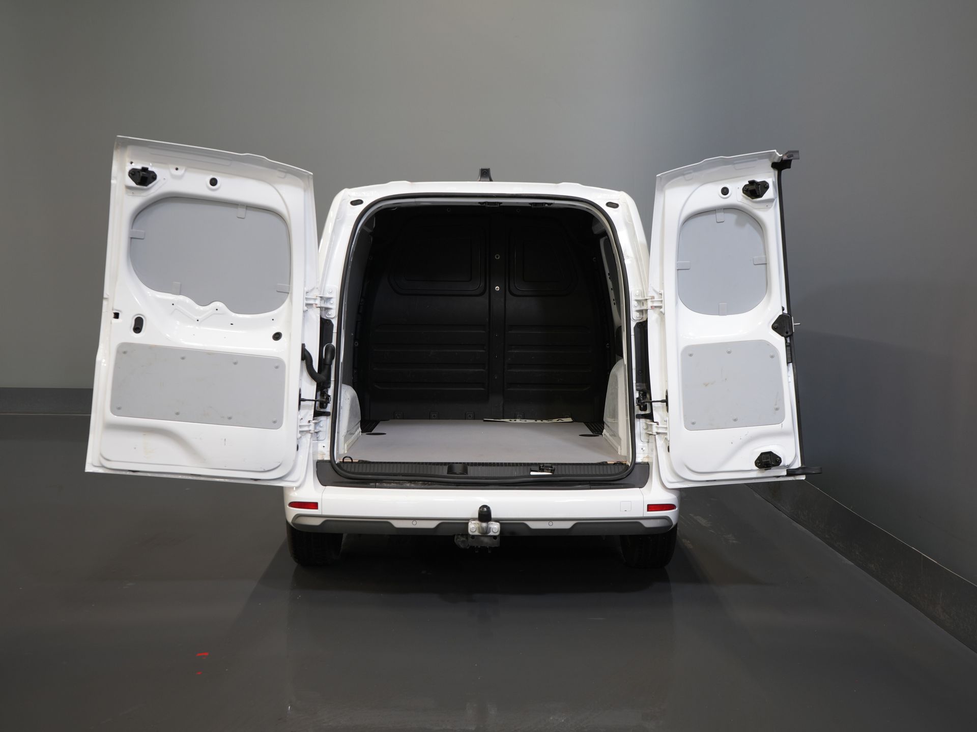 Renault Kangoo Van 1.5 dCi 95 к.с. авт. BPM FREE EN Автомобіль/ Carplay/ Камера/ Круїз/ LMV/ Фаркоп/ PDC