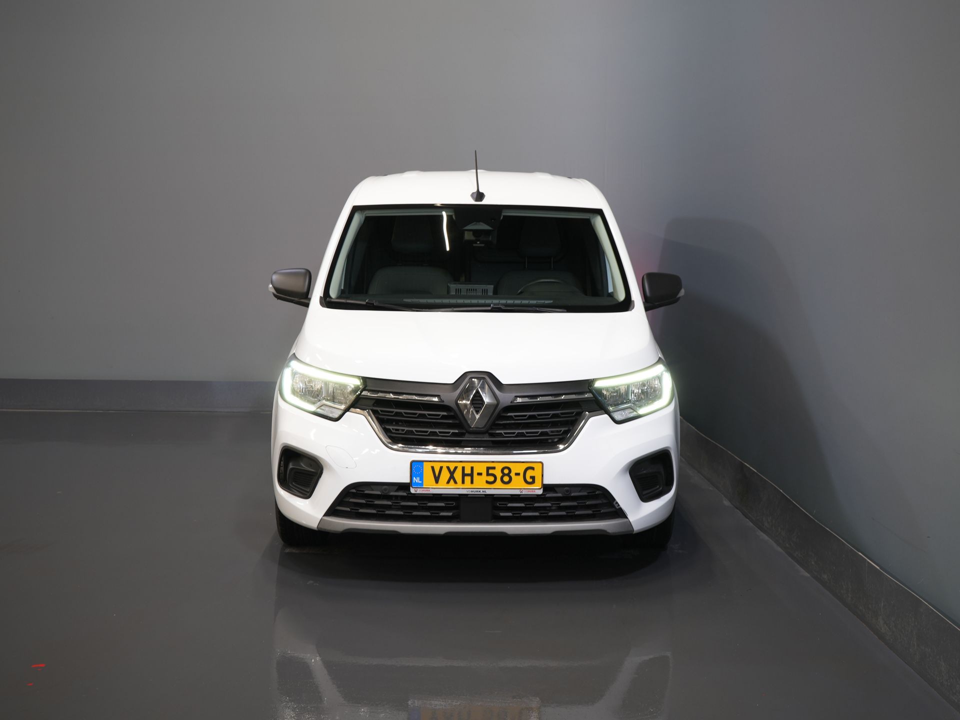 Renault Kangoo Van 1.5 dCi 95 к.с. авт. BPM FREE EN Автомобіль/ Carplay/ Камера/ Круїз/ LMV/ Фаркоп/ PDC