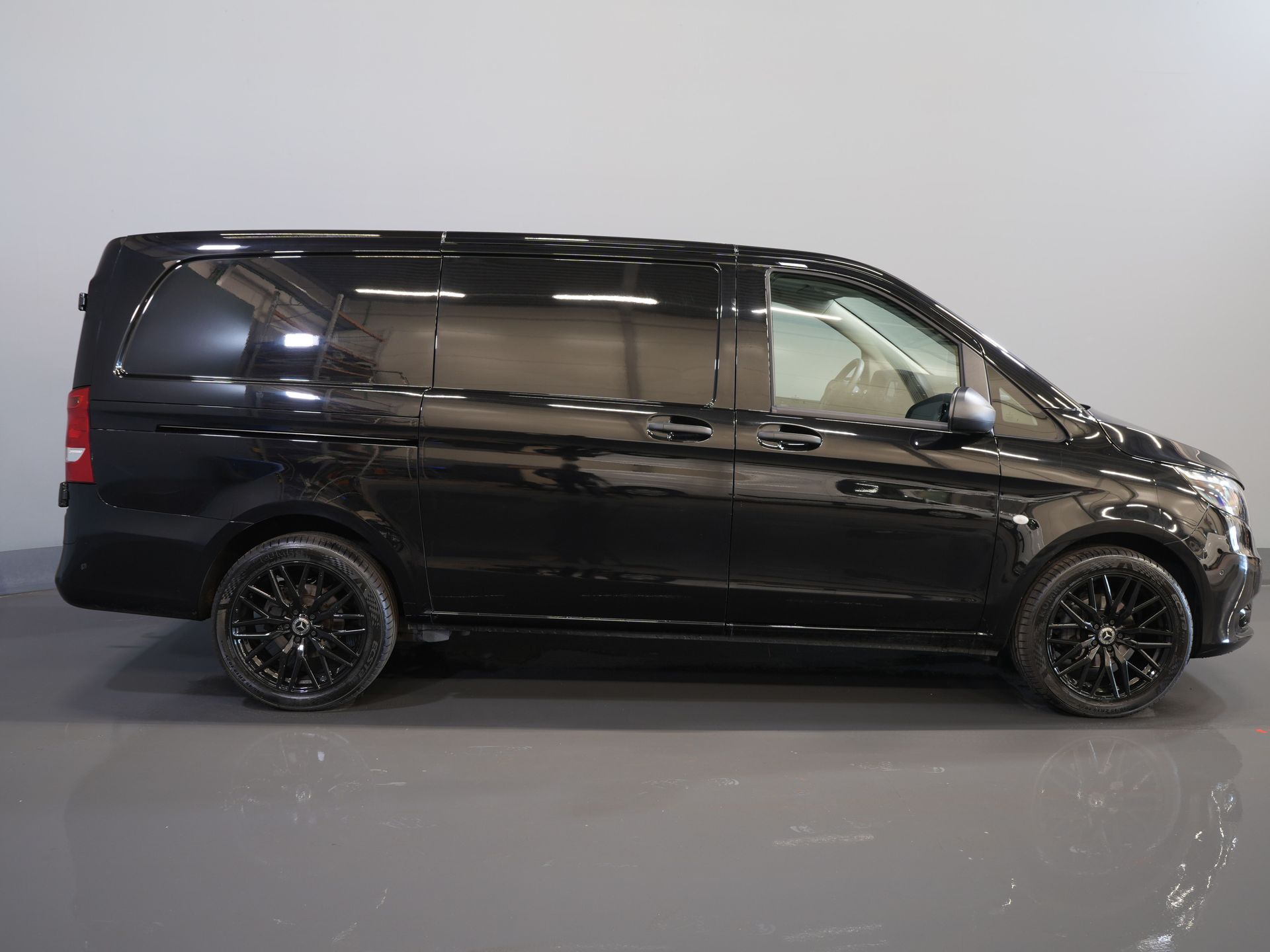 Mercedes-Benz Vito Van 114 CDI Aut. L2 BPM GRATIS! Carplay / tempomat / kamera / PDC V+A / hak holowniczy