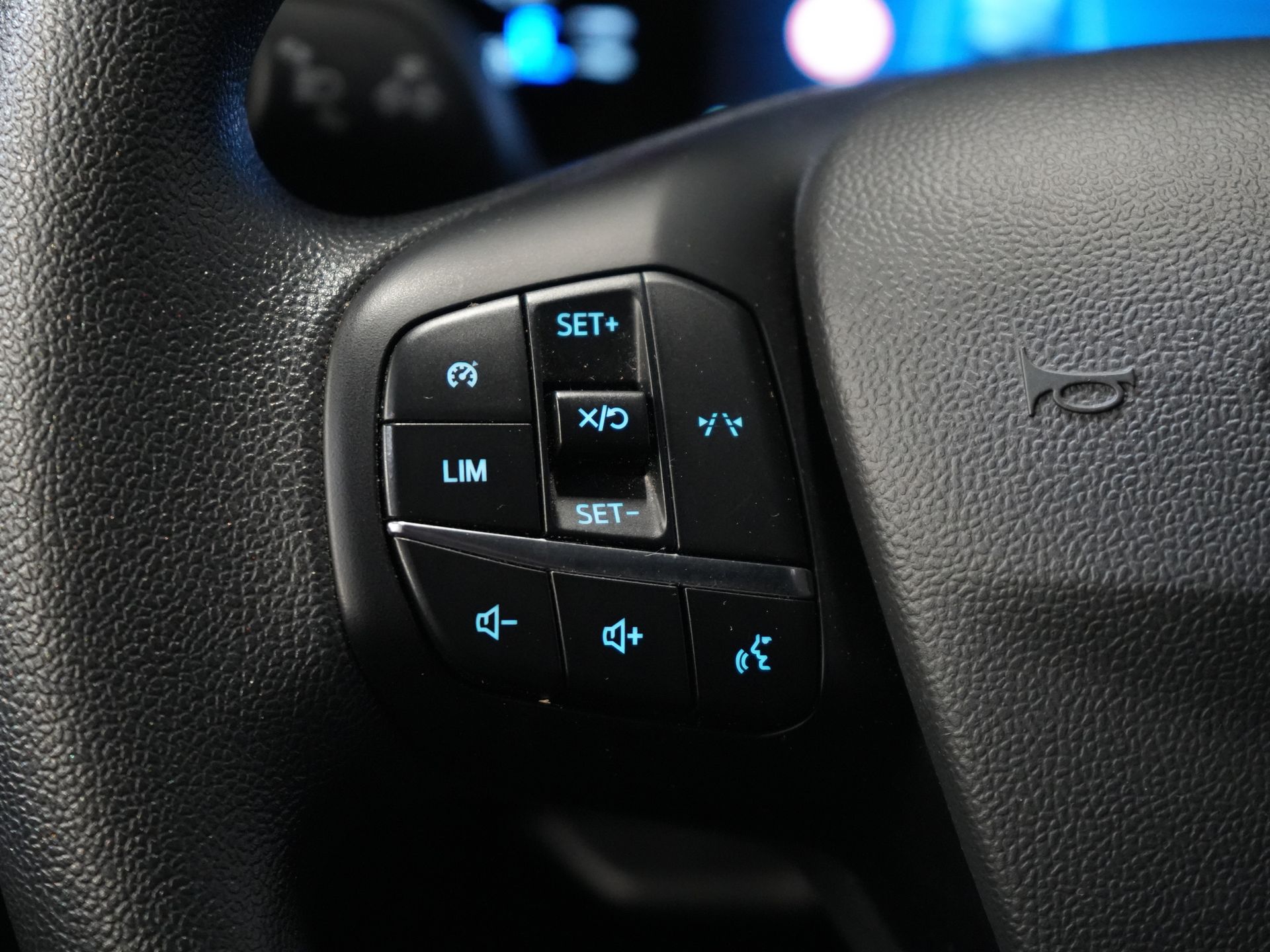 Ford Transit Courier Van 1.0 Trend 100 к.с. БЕНЗИНОВИЙ BPM БЕЗКОШТОВНО! Гарантія 05-2029/ Carplay/ Віртуальний кокпіт/ Airco/ Круїз