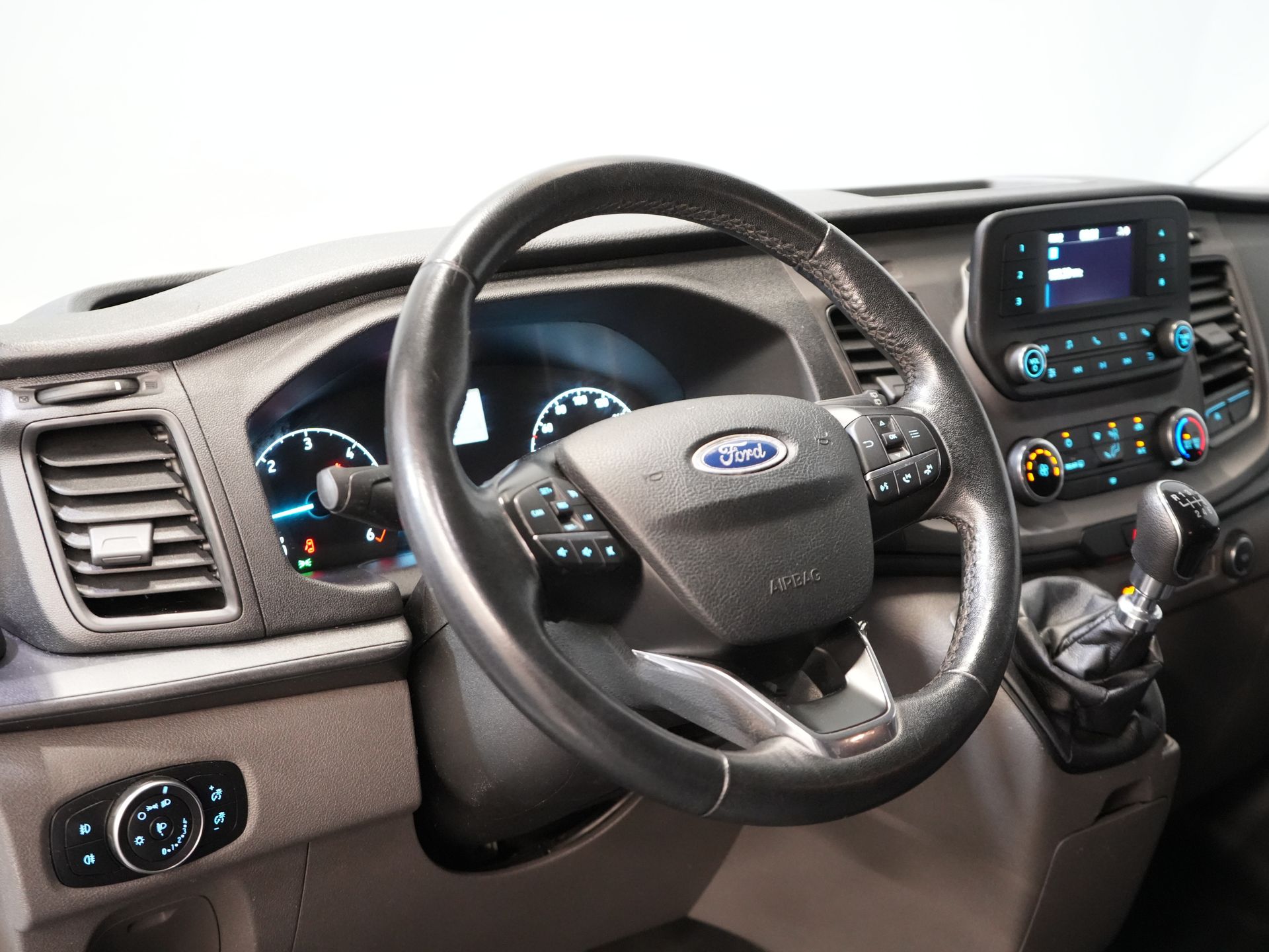 Ford Transit Custom Passenger Transport Tourneo 2.0 TDCI €.... incl. TVA/BPM Trend Combi/ Combi/ 9 Person/ 9 P/ Cruise/ PDC/ Airco