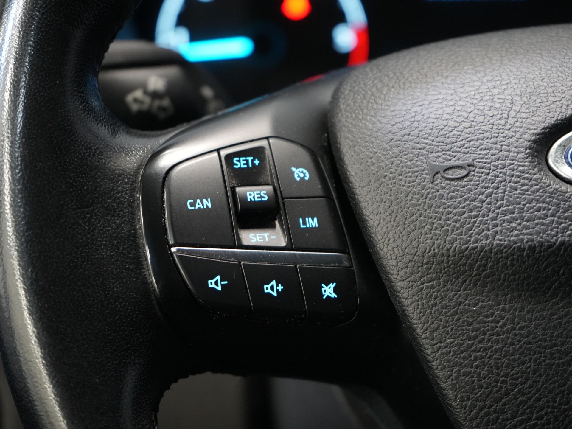 Ford Transit Custom Passenger Transport Tourneo 2.0 TDCI €.... incl. TVA/BPM Trend Combi/ Combi/ 9 Person/ 9 P/ Cruise/ PDC/ Airco