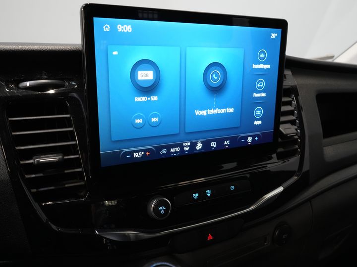 Ford Transit Open laadbak 2.0 TDCI 130 pk DC Dubbel Cabine Open Laadbak/ 7 Pers./ 3.0t Trekverm./ Carplay/ Cruise/ Climate/ Pick Up