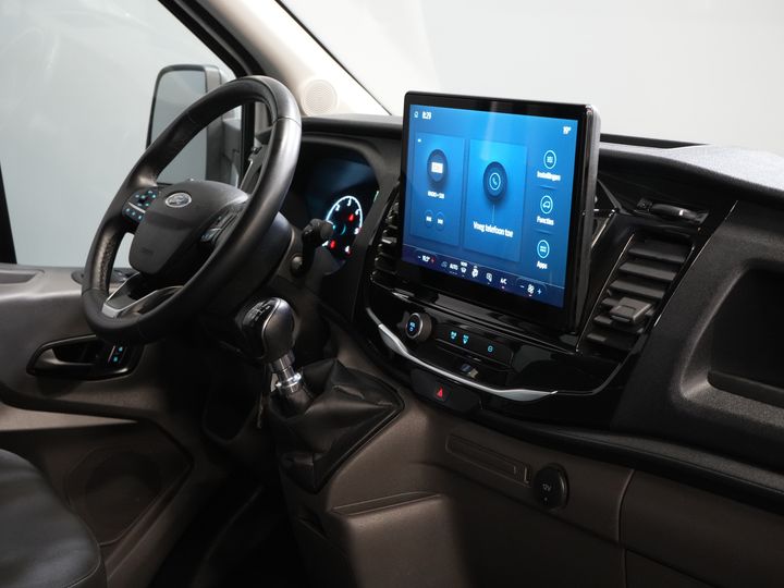 Ford Transit Open laadbak 2.0 TDCI 130 pk DC Dubbel Cabine Open Laadbak/ 7 Pers./ 3.0t Trekverm./ Carplay/ Cruise/ Climate/ Pick Up