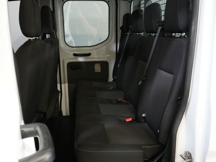 Ford Transit Open laadbak 2.0 TDCI 130 pk DC Dubbel Cabine Open Laadbak/ 7 Pers./ 3.0t Trekverm./ Carplay/ Cruise/ Climate/ Pick Up