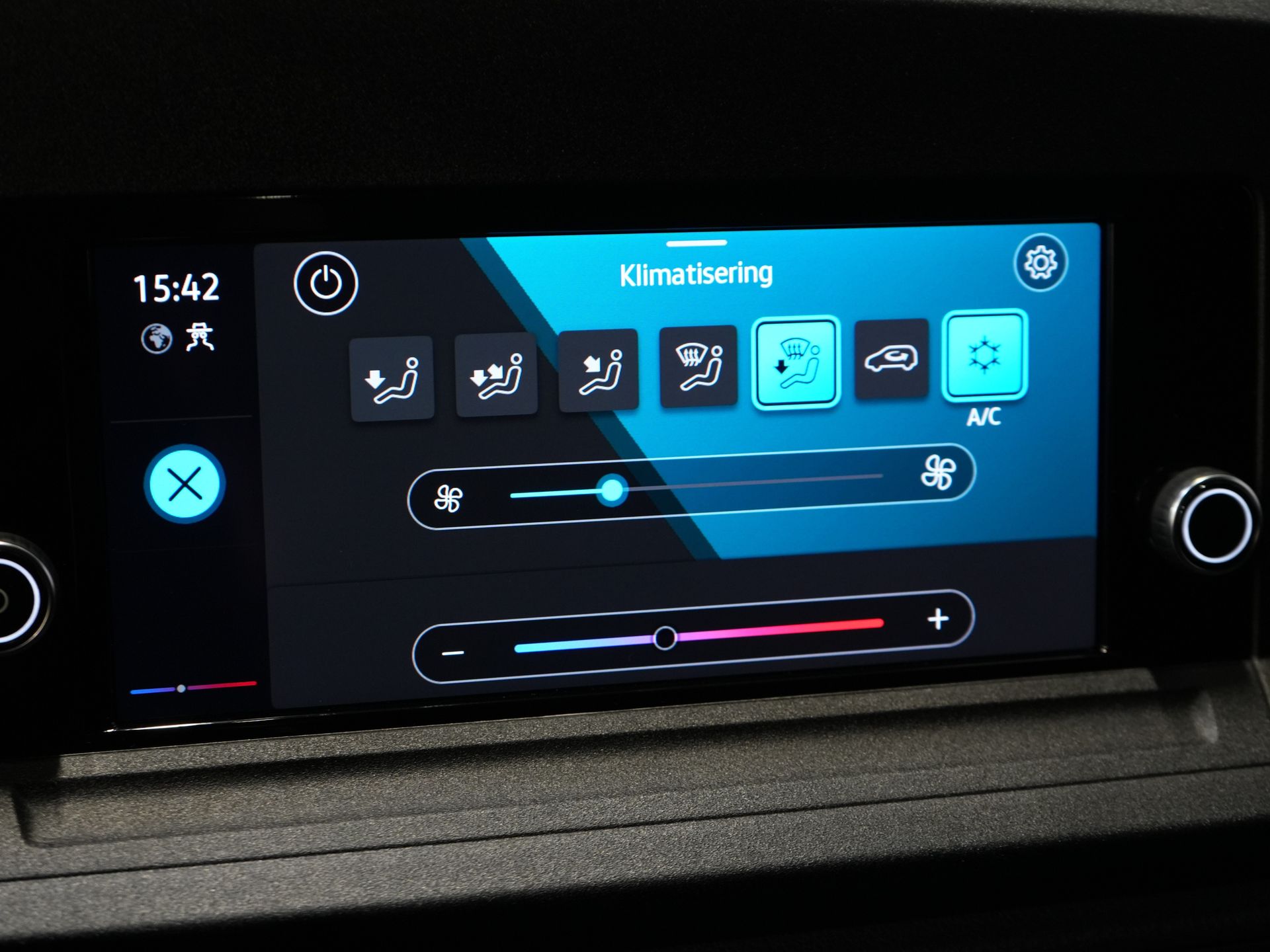 Volkswagen Caddy Cargo Van 2.0 TDI 125 к.с. DSG Aut. BPM БЕЗКОШТОВНО! NL Авто / Камера / Круїз / PDC / Кондиціонер / Фаркоп