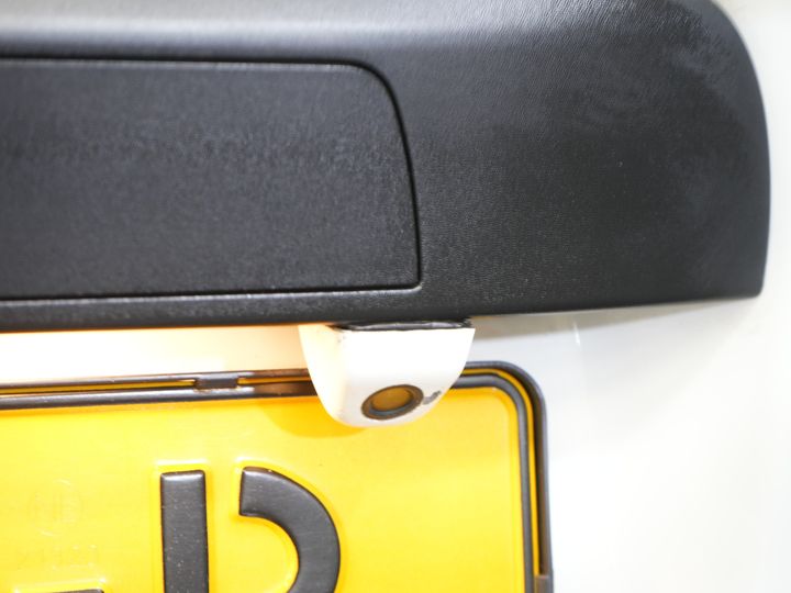 Opel Movano Bestelbus 2.3 Turbo 136PK L3H2 Camera/ Climate/ Cruise/ PDC/ Trekhaak / 2,5T trekgew./ Imperiaal+trap/ Side Bars/ NL Auto