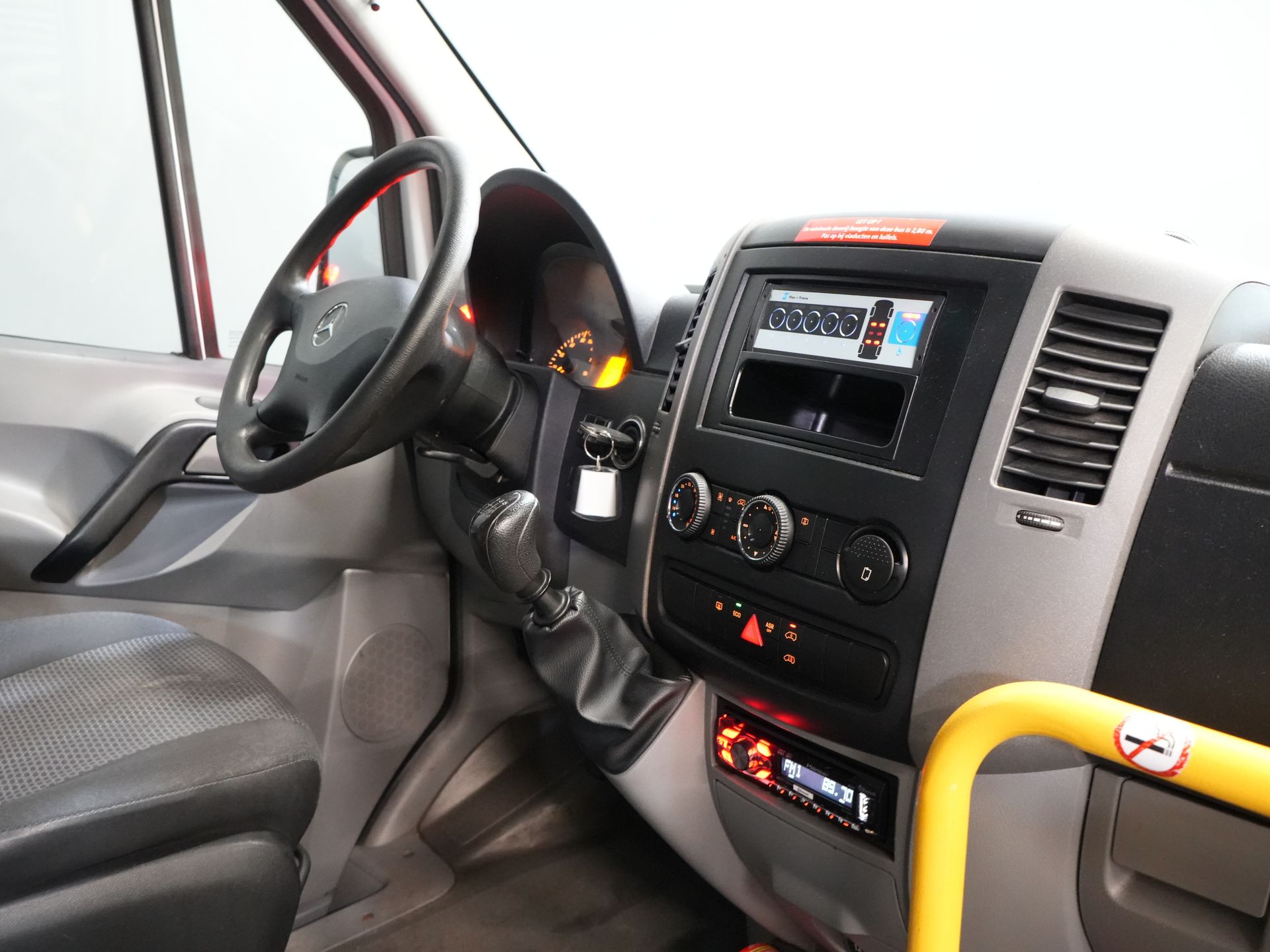 Mercedes-Benz Sprinter Trasporto Passeggeri 313 2.2 CDI L2H2 €11.132 IVA inclusa BPM FREE! EXPORT Combi/ 9 persone/ Kombi/ 9P/ Airco/ Sollevatore per sedie a rotelle