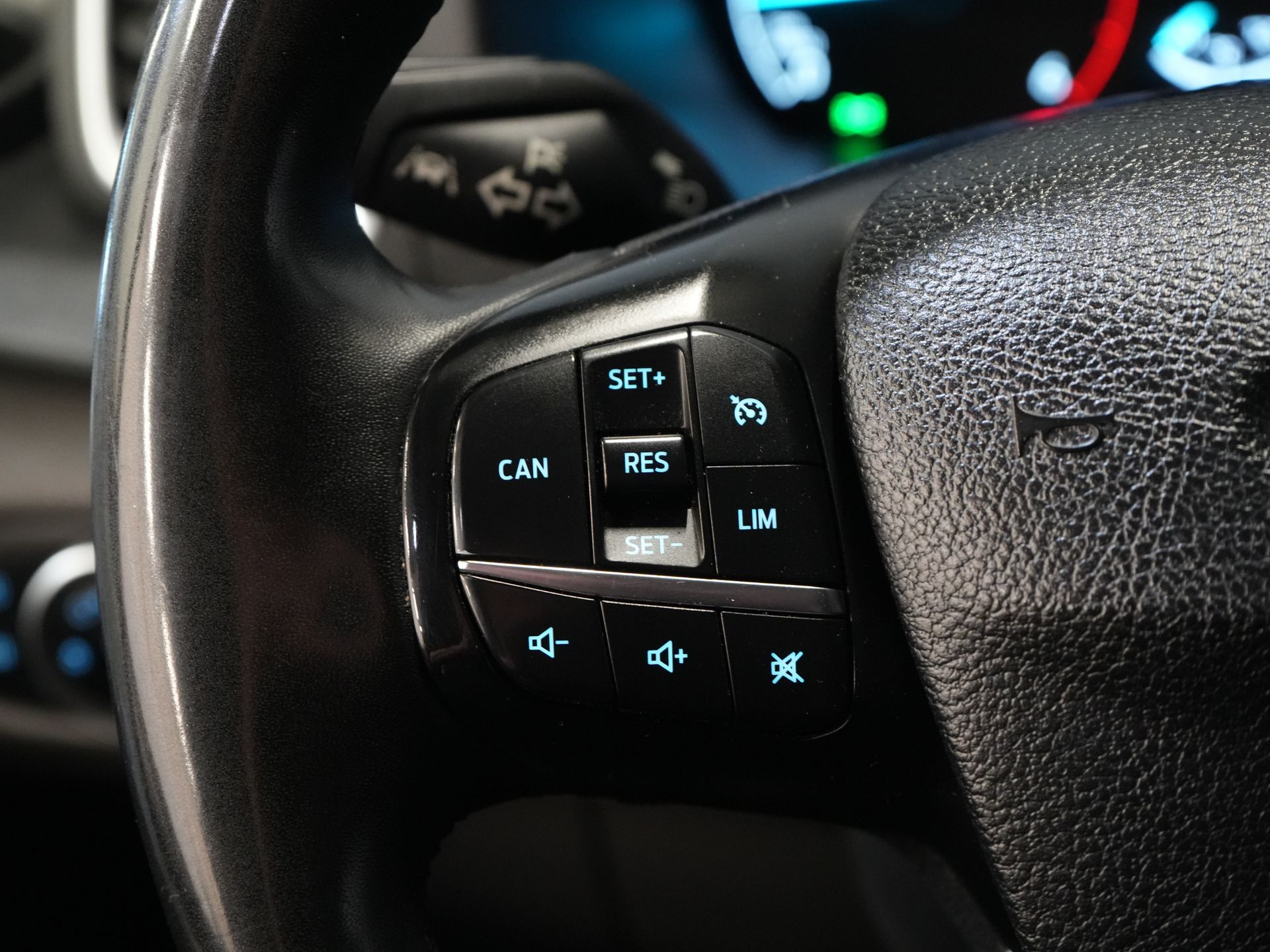 Ford Transit Van 2.0 TDCI 130 hp Aut. L3H2 Trend 270Gr.Türen/ Carplay/ 360 Kamera/ PDC/ Klima/ Tempomat