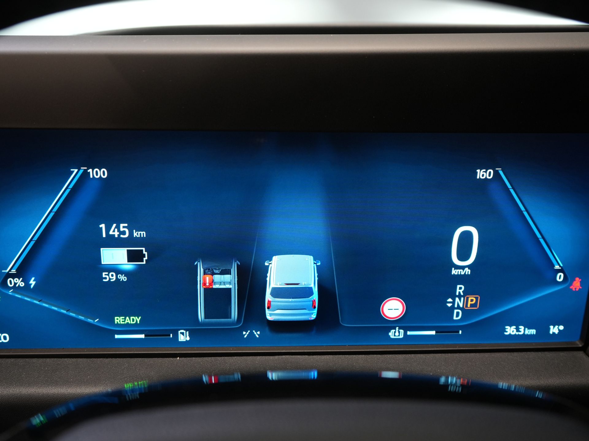 Ford E-Transit Custom Furgoneta 320 Trend 65 kWh 330 km WLTP LED/ Cargador rápido/ 2,3 t de capacidad de remolque/ Dirección asistida/ Asientos calefactables/ Carplay/ Climatizador/ Cámara/ PDC/ Control de crucero