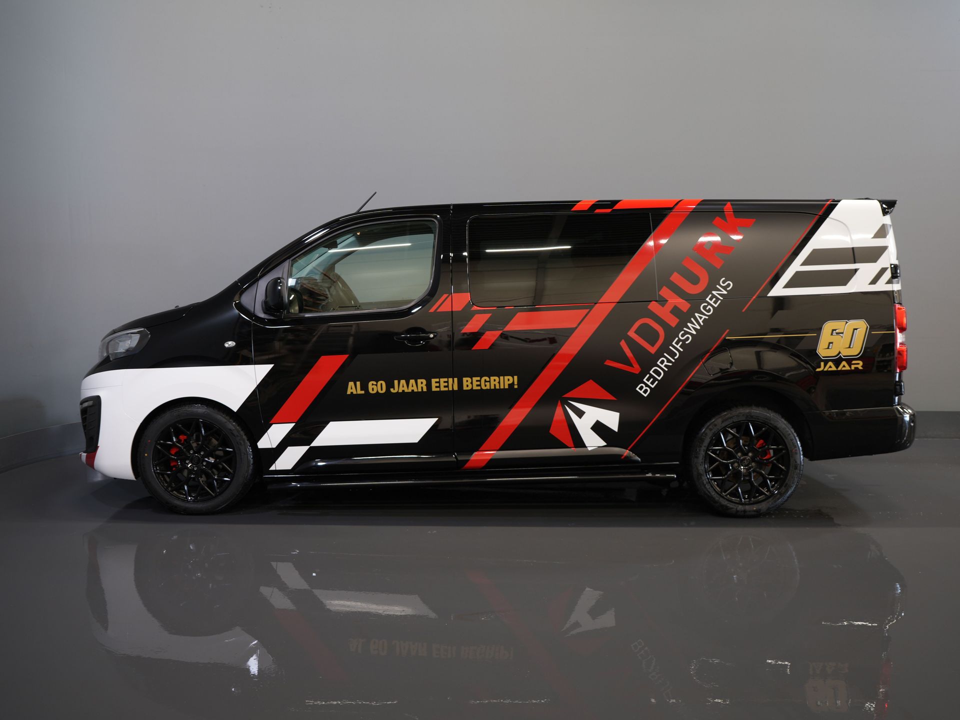 Peugeot Expert Van 2.0 HDI 180 CP Aut DC Double Cab (DEMO) BPM FREE! NL Auto/ 18